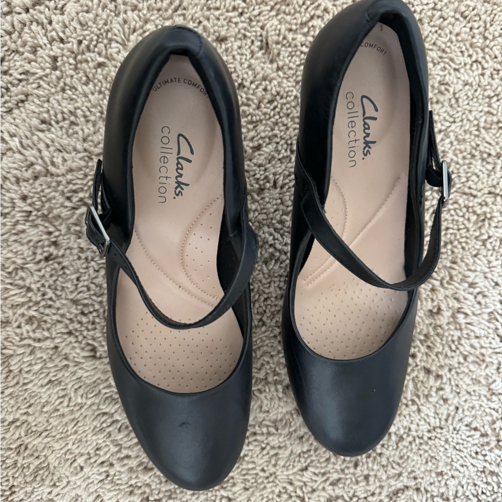 Clarks Black Mary Jane Heels - Picture 3 of 3